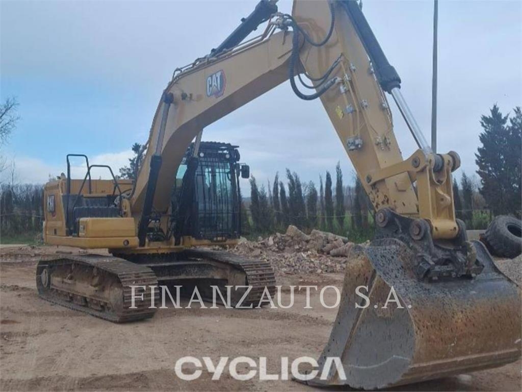 CAT 330