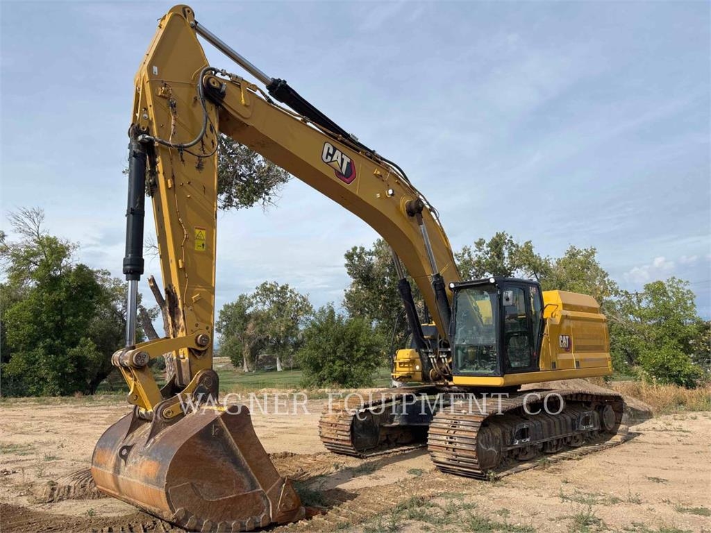 Pelle sur chenilles Caterpillar 349 — occasion 2022, 4 995 h