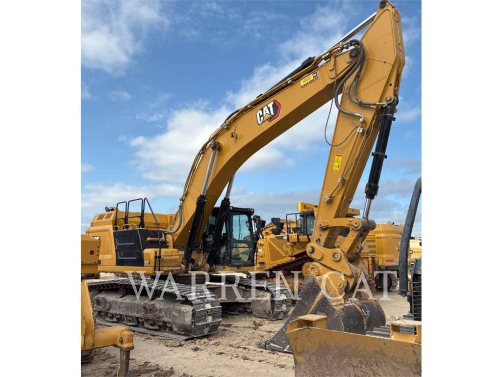 Pelle sur chenilles Caterpillar 352 TC — occasion 2023, 4 412 h