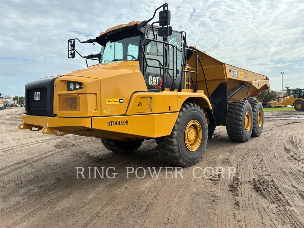 CAT 725TG