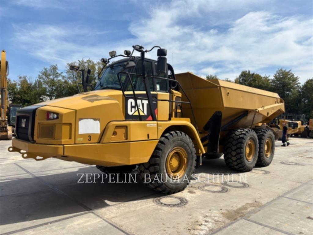 Tombereau articulé Caterpillar 730C — occasion 2015, 9 292 h