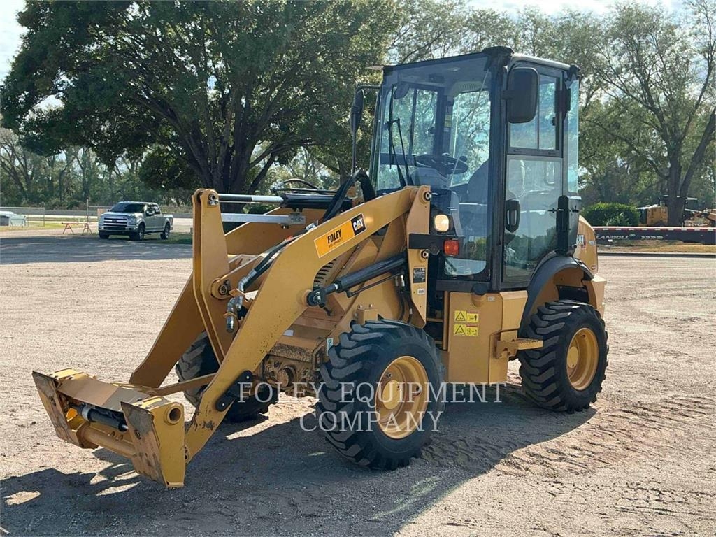 Chargeuse sur pneus Caterpillar 903D — occasion 2023, 2 248 h