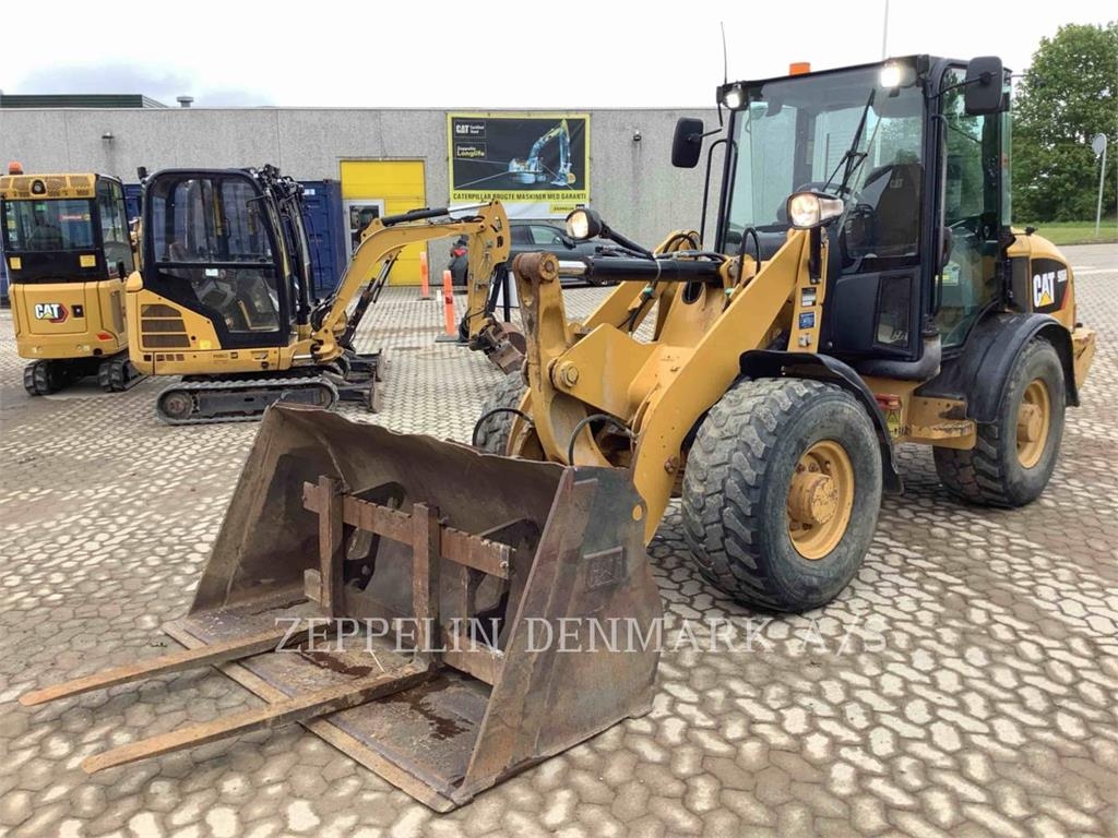 CAT 906H