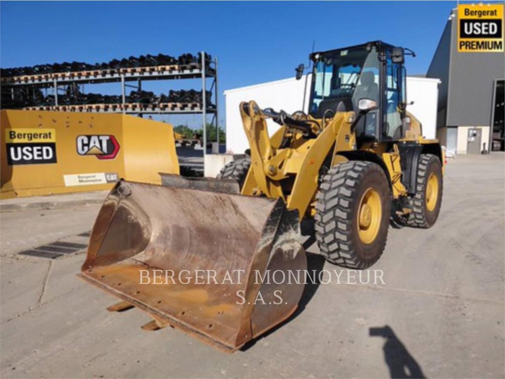 CAT 918M