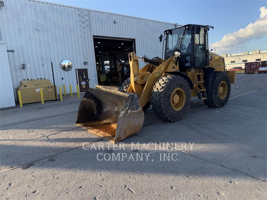 Chargeuse sur pneus Caterpillar 920 — occasion 2023, 881 h