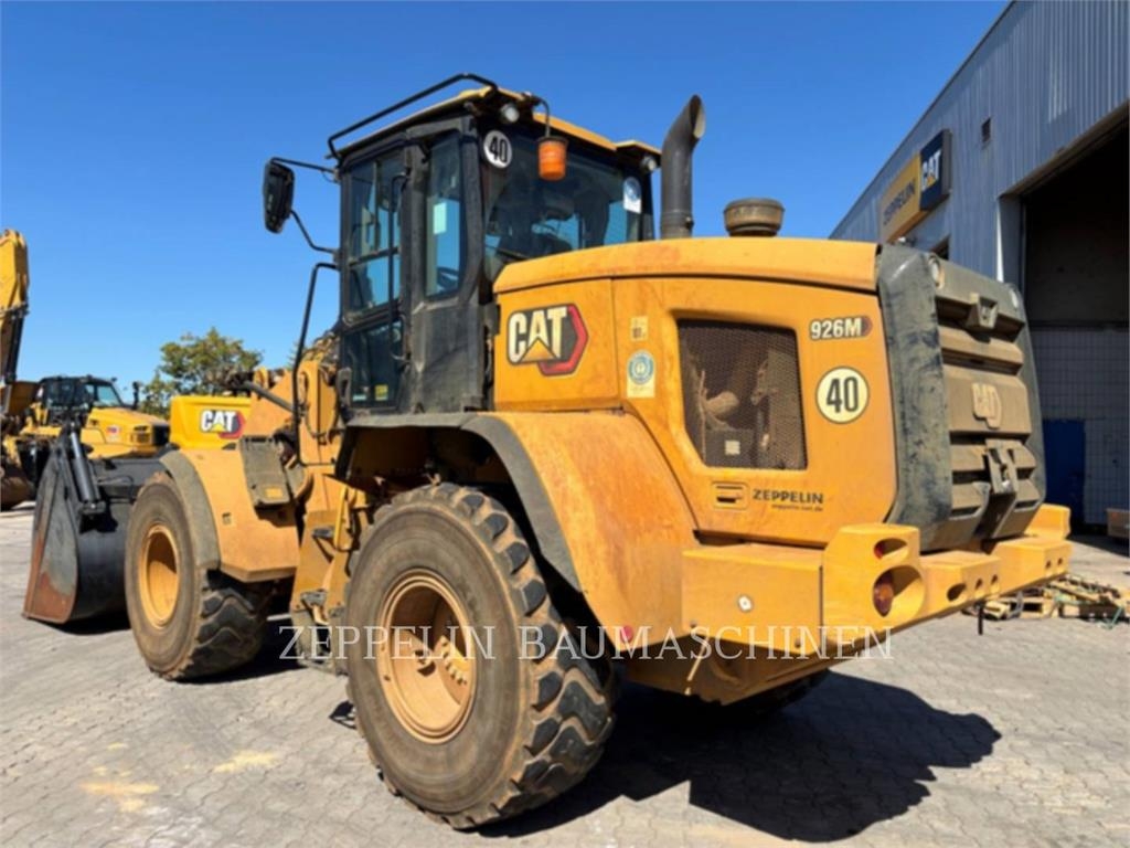 CAT 926M