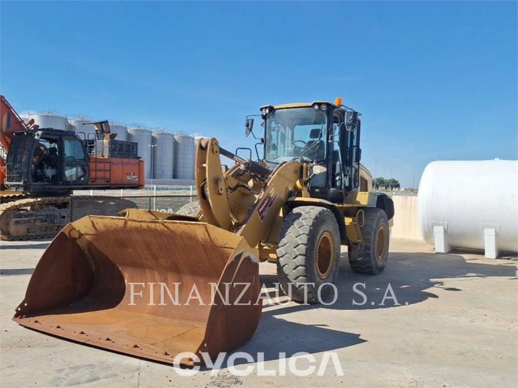 CAT 938M