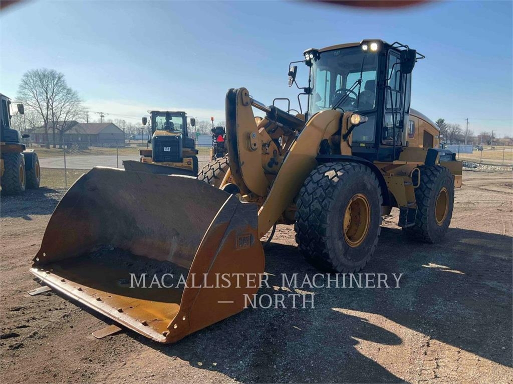 CAT 938M