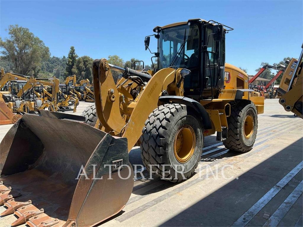 Chargeuse sur pneus Caterpillar 938M — occasion 2022, 2 543 h