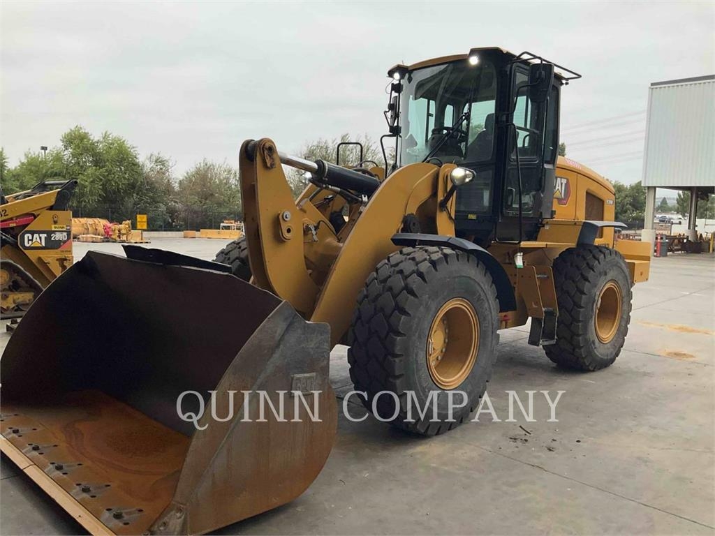 Chargeuse sur pneus Caterpillar 938M — occasion 2022, 2 060 h