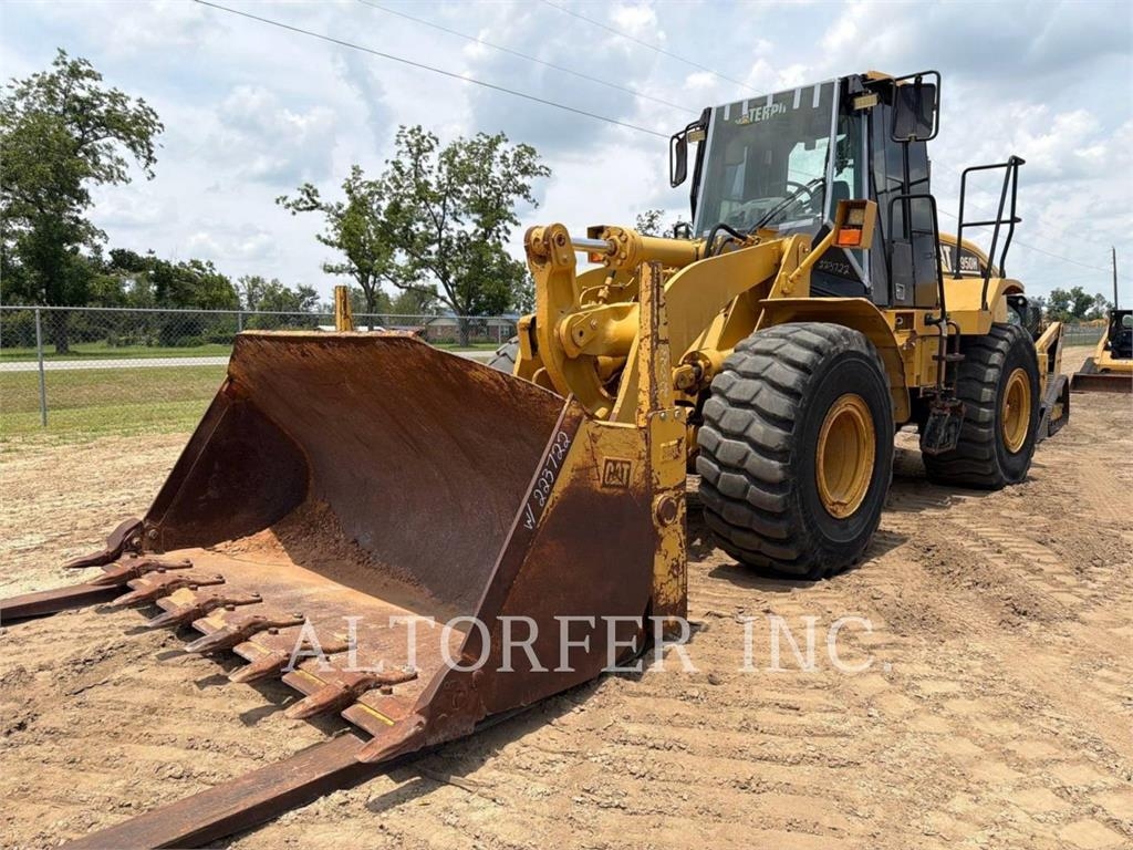 Chargeuse sur pneus Caterpillar 950H — occasion 2006, 8 221 h