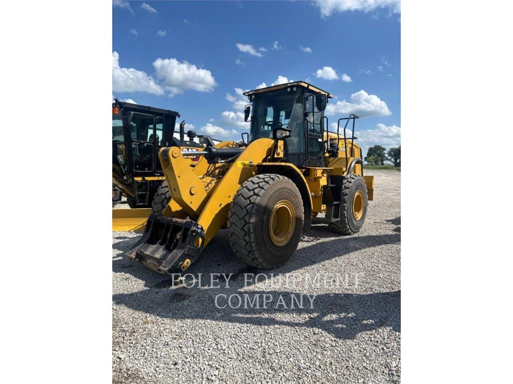 CAT 950M