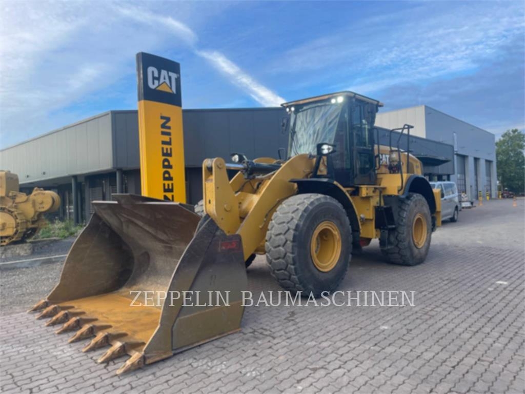 Chargeuse sur pneus Caterpillar 962M — occasion 2022, 6 646 h