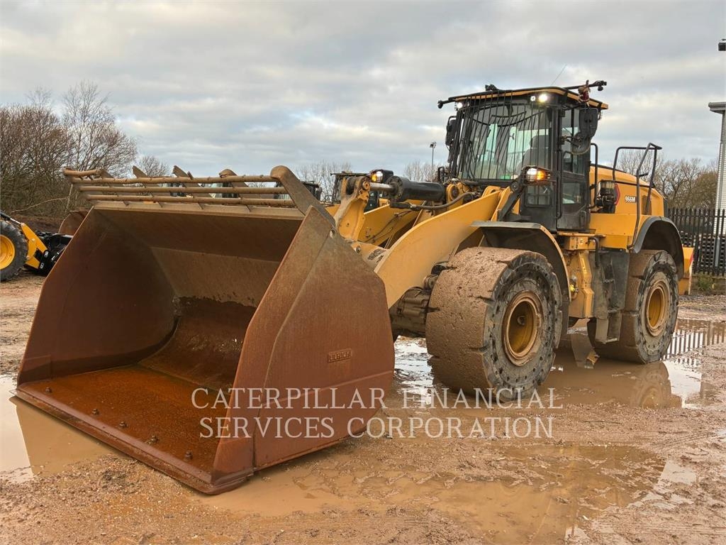 CAT 966M