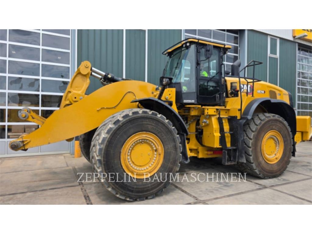 Chargeuse sur pneus Caterpillar 982M — occasion 2020, 15 034 h