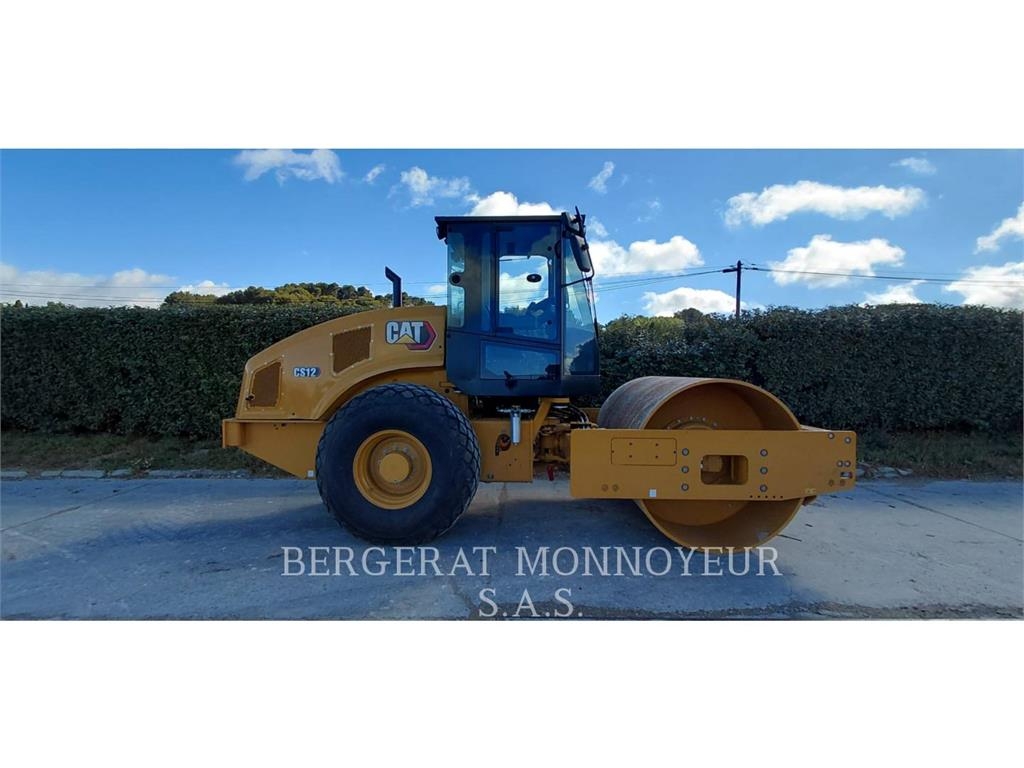 CAT CS12