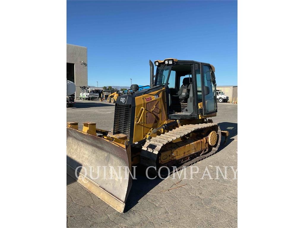 Bulldozer Caterpillar D2-12 — occasion 2022, 1 348 h
