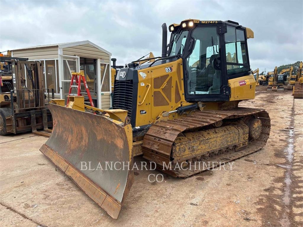 Bulldozer Caterpillar D3 LGP — occasion 2022, 2 279 h