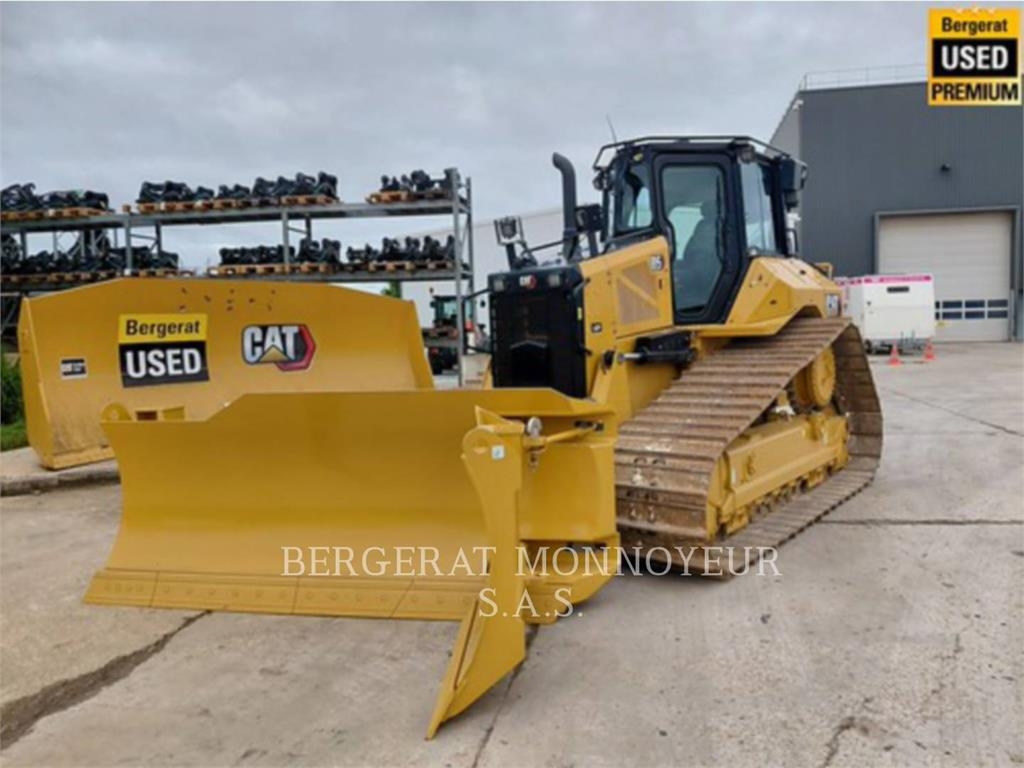 CAT D5