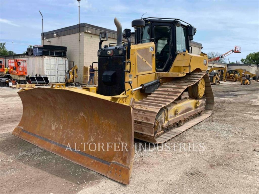 Bulldozer Caterpillar D6-20 — occasion 2022, 4 209 h