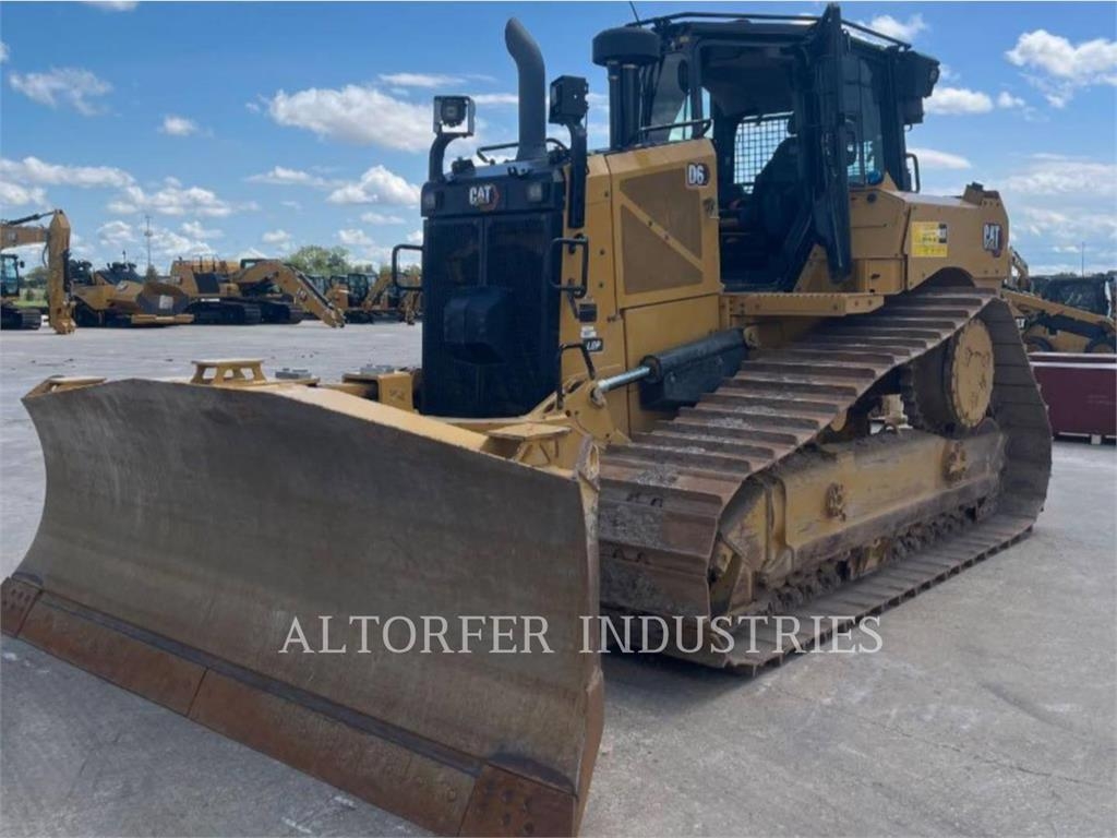 Bulldozer Caterpillar D6-20VPAT — occasion 2023, 2 045 h