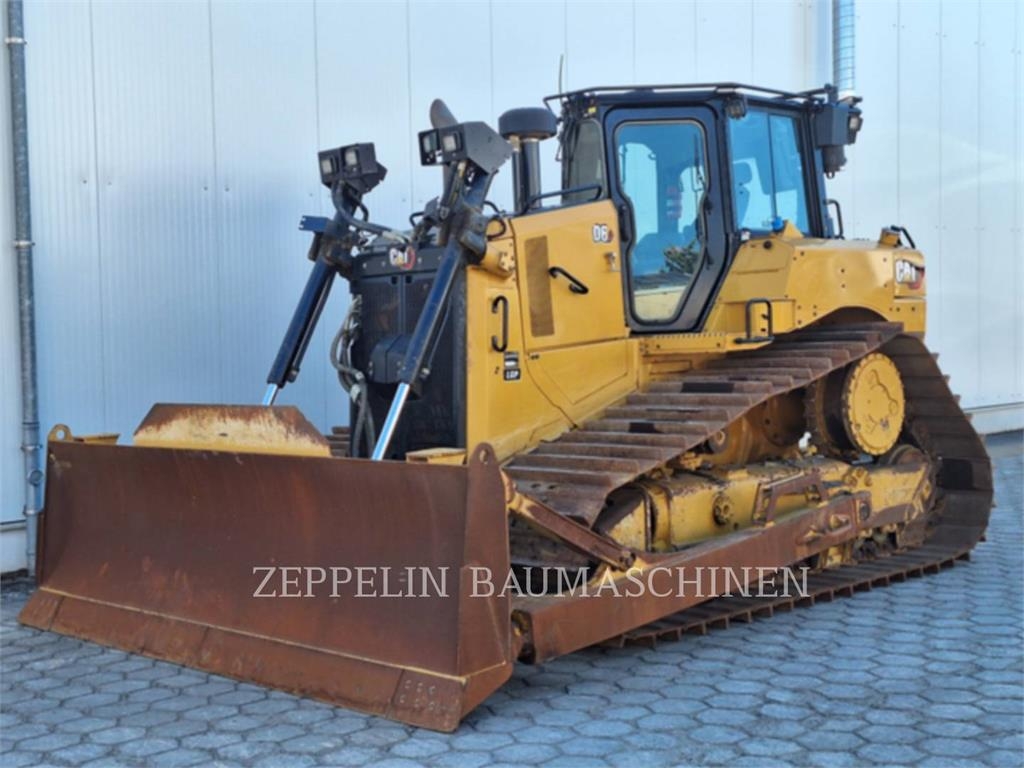 Bulldozer Caterpillar D6L-20A — occasion 2021, 4 881 h
