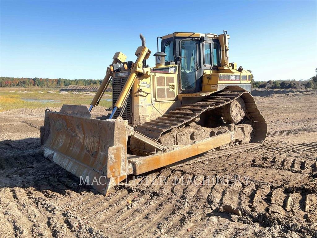 Bulldozer Caterpillar D6RIIILGP — occasion 2007, 10 942 h