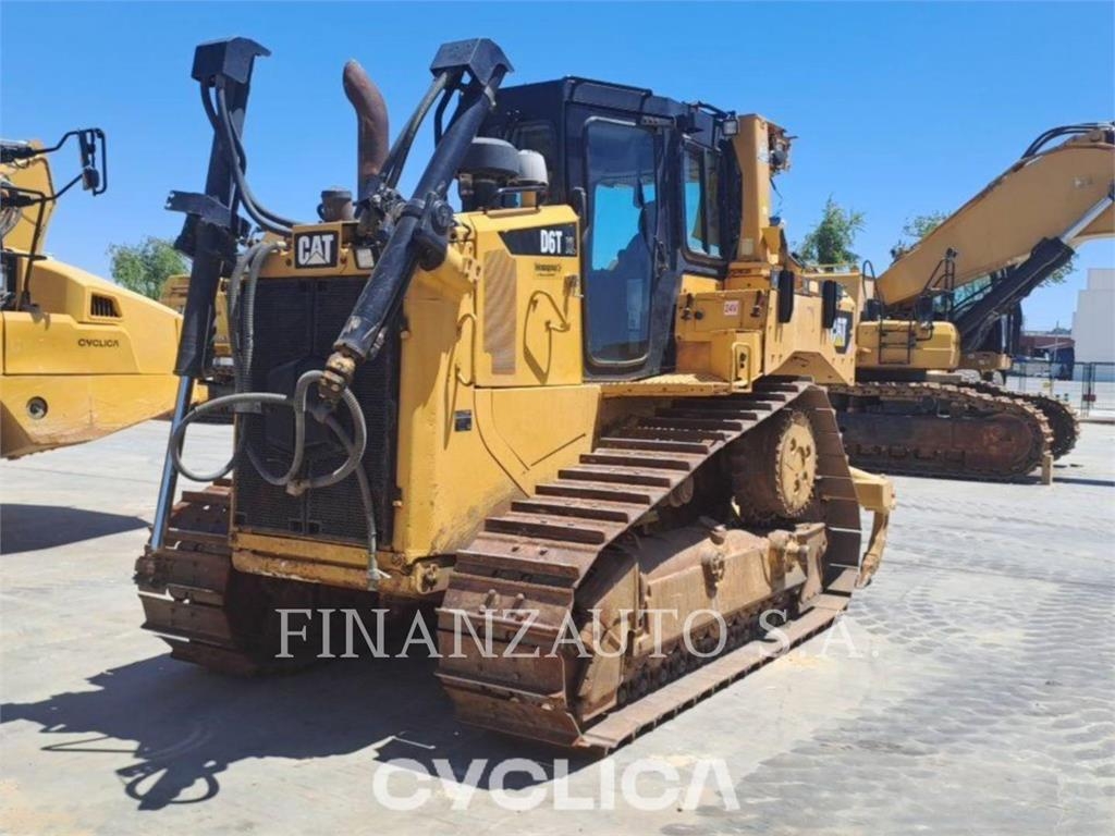 CAT D6T