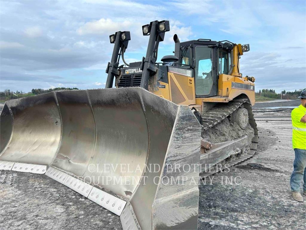 Bulldozer Caterpillar D8T — occasion 2009, 35 851 h
