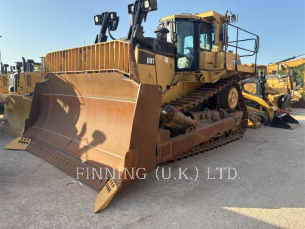 CAT D9T