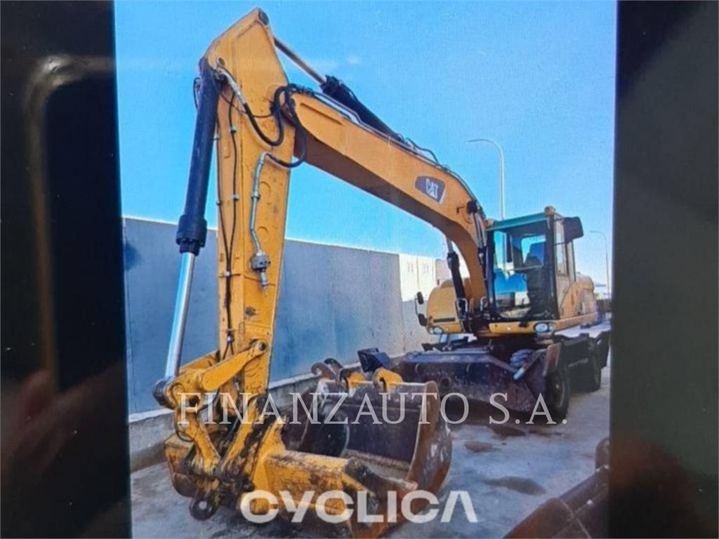 CAT M318D