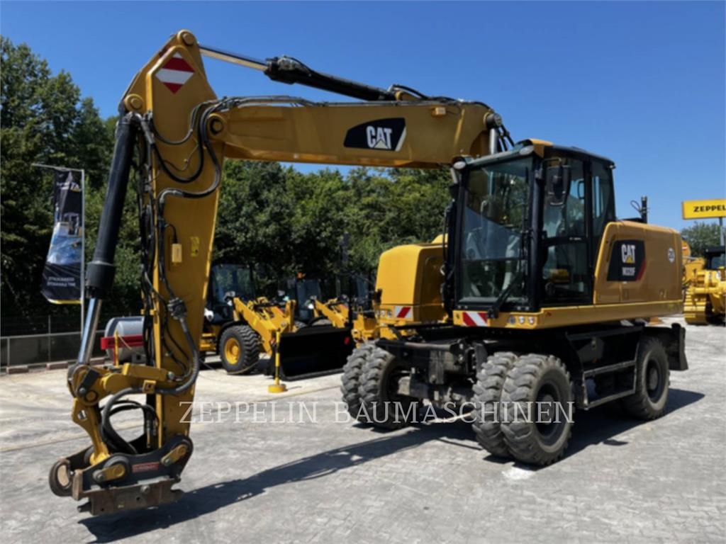 Pelle sur pneus Caterpillar M320F — occasion 2016, 9 527 h