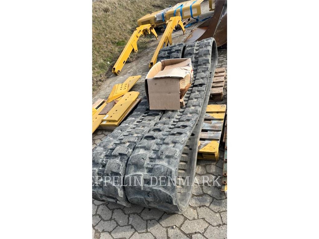 CAT RUBBER TRACKS 450 X 78 X 81