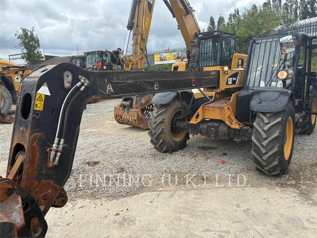 Chariot télescopique Caterpillar TH337C — occasion 2015, 3 391 h