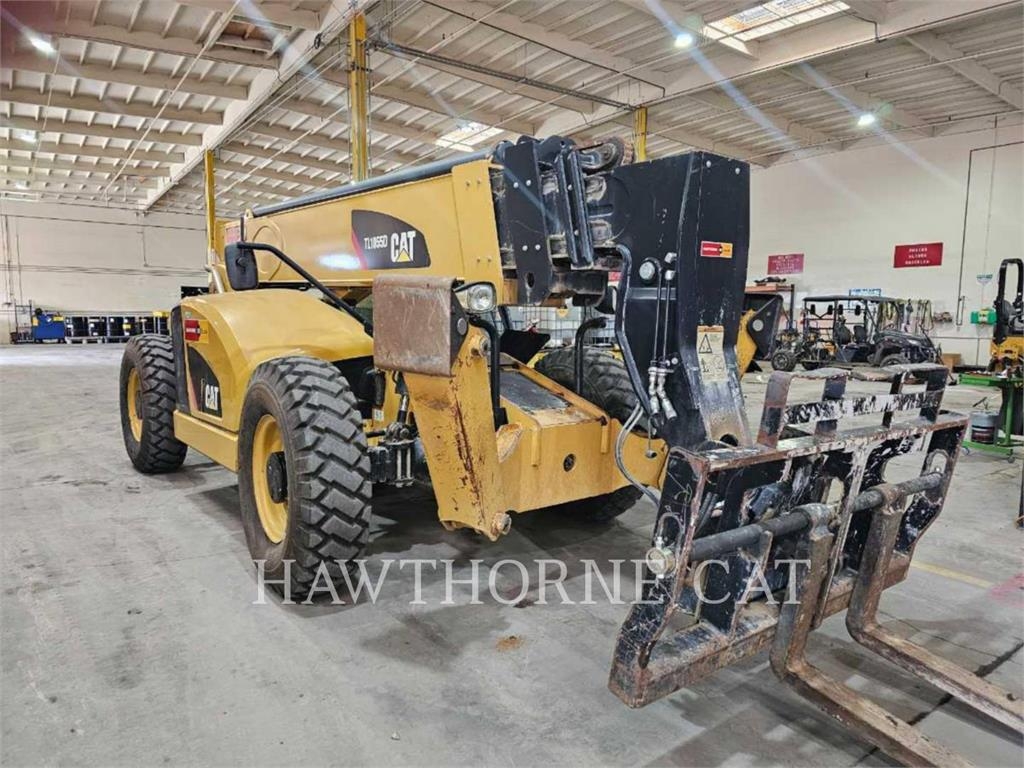 Chariot télescopique Caterpillar TL1055D — occasion 2020, 2 153 h