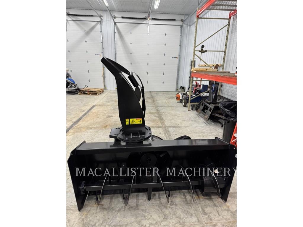 Souffleuse à neige Caterpillar WORK TOOLS (SERIALIZED) SR318 — occasion 2025