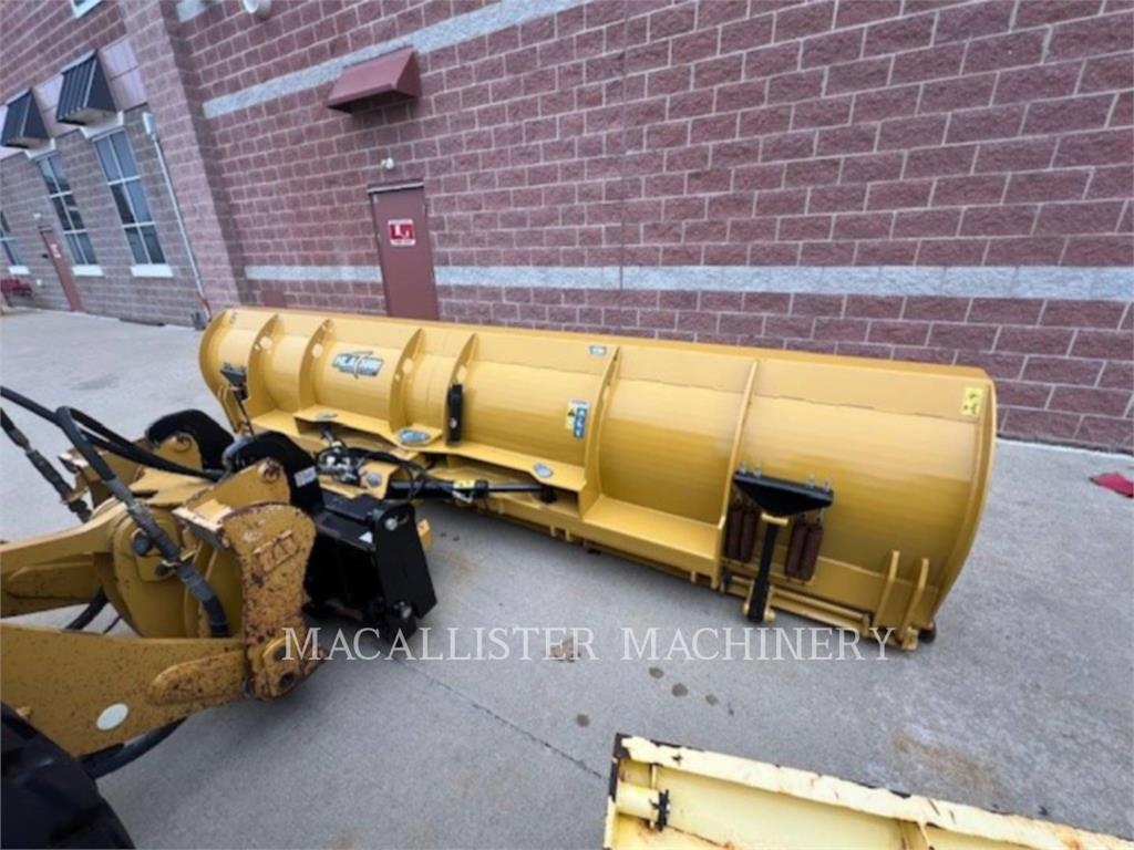 Souffleuse à neige HLA ATTACHMENTS SWLIT 16 PLOW — occasion 2022