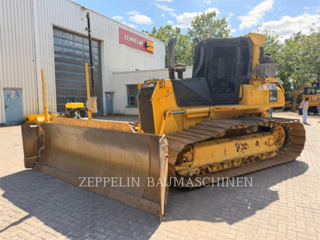 Komatsu D61EX-15