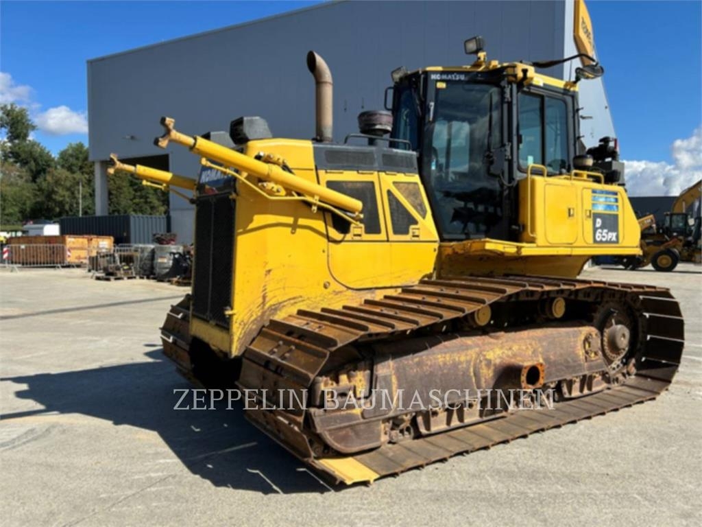 Bulldozer Komatsu D65PX-18 — occasion 2017, 5 527 h