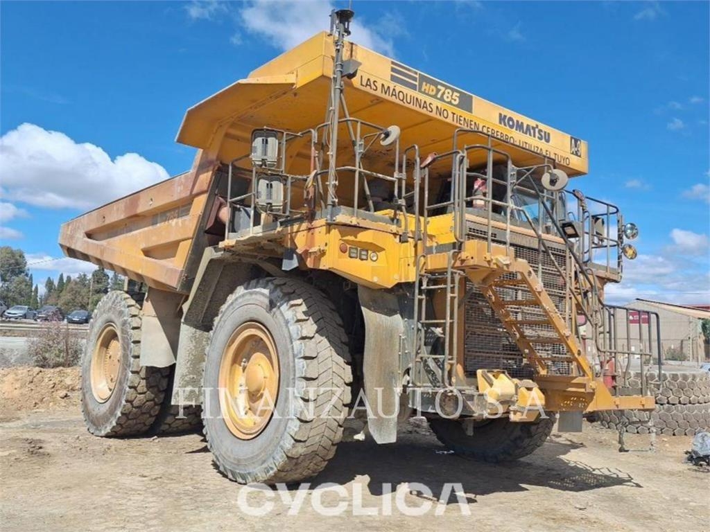 Komatsu HD785-8
