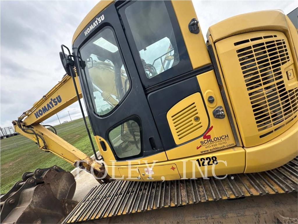 Komatsu PC138USLC-11