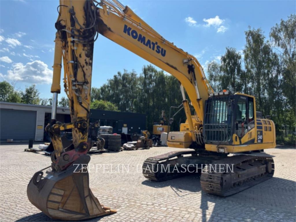 Pelle sur chenilles Komatsu PC240-11 — occasion 2016, 9 480 h
