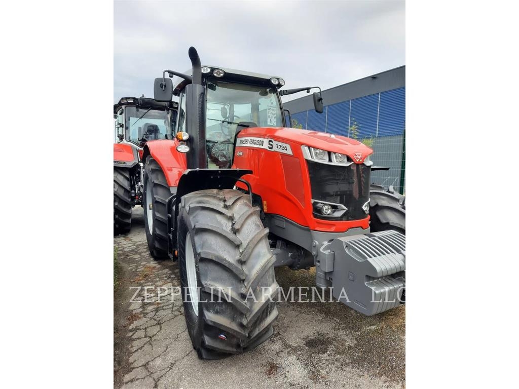 Massey Ferguson MF7724S
