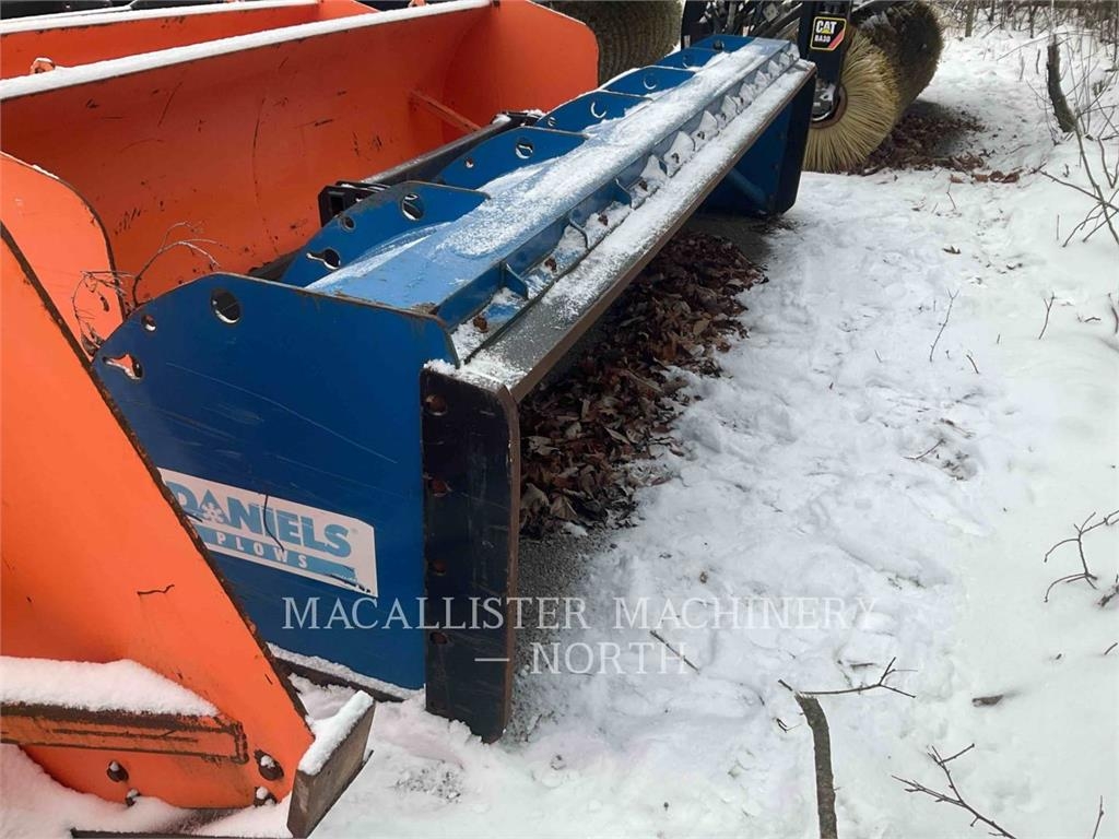 Souffleuse à neige MISCELLANEOUS MFGRS DANIELS PLOWS — occasion