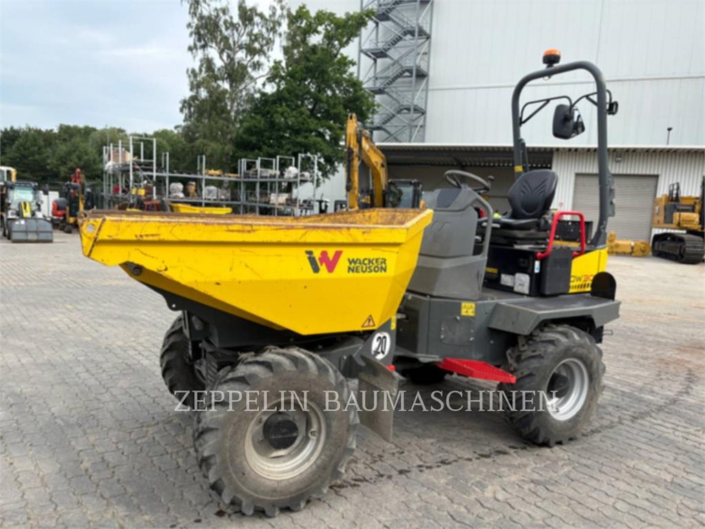 Tombereau articulé Wacker Neuson DW30 — occasion 2022, 1 930 h