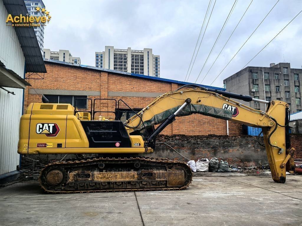 Pelle sur chenilles Caterpillar 355 — occasion 2022, 5 000 h
