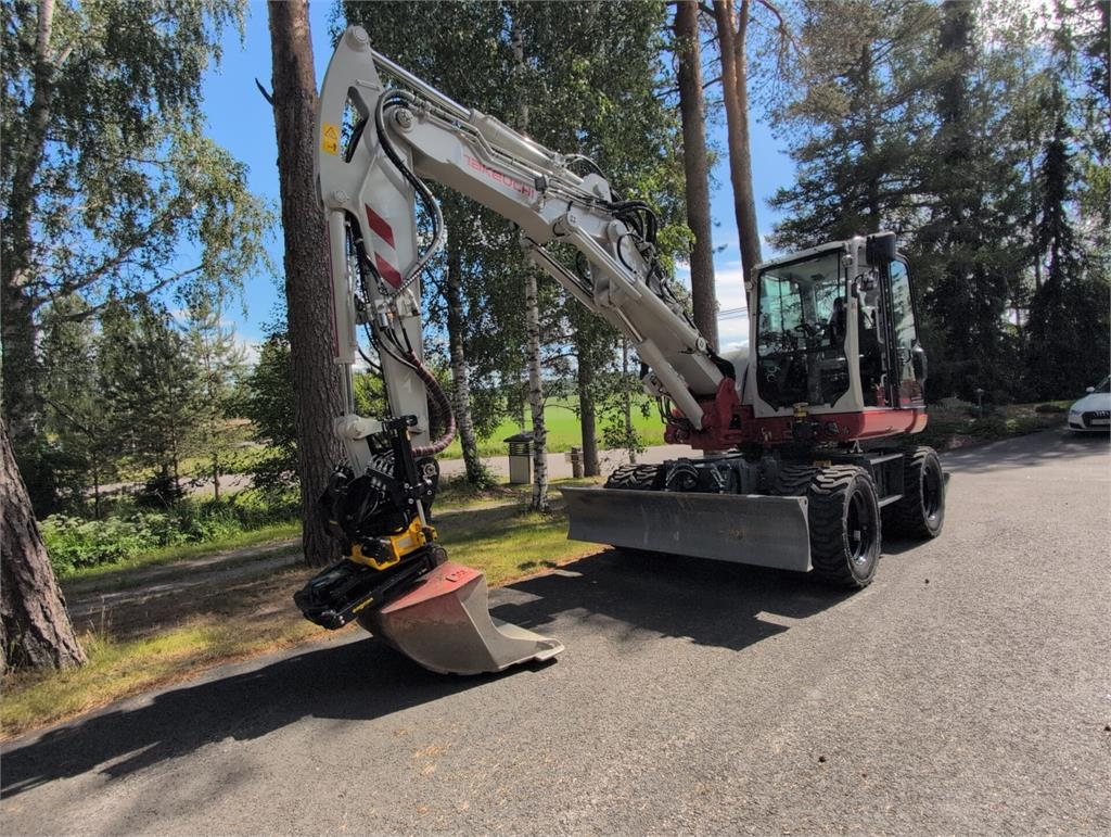 Takeuchi TB 395 W