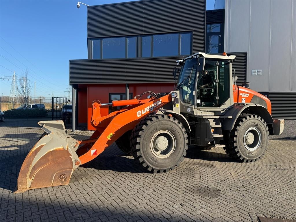 Atlas AR680