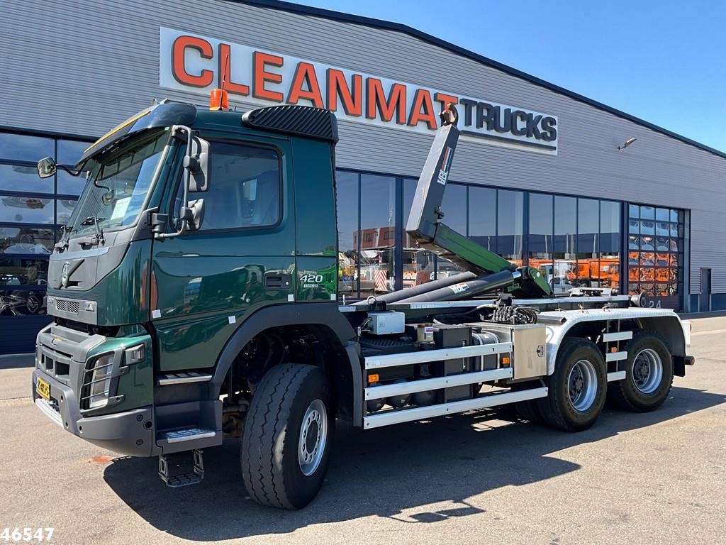 Volvo FMX 420 6x6 VDL 30 Ton haakarmsysteem Gestuurde aa