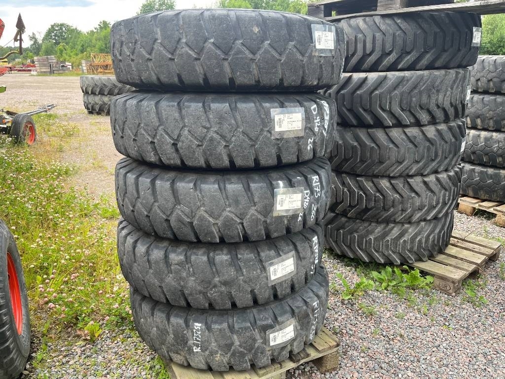Nokian 11,00-20 till Cat 316 D
